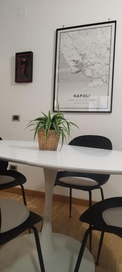 Civico 18 Suite Napoli Eksteriør billede